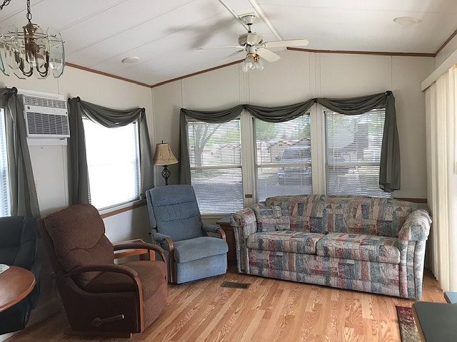 2nd image of 1048 N Alamo Rd #248