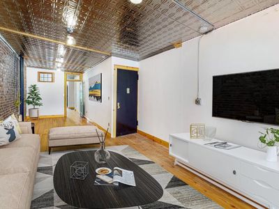 430 W 46th St APT 3E, New York, NY, 10036