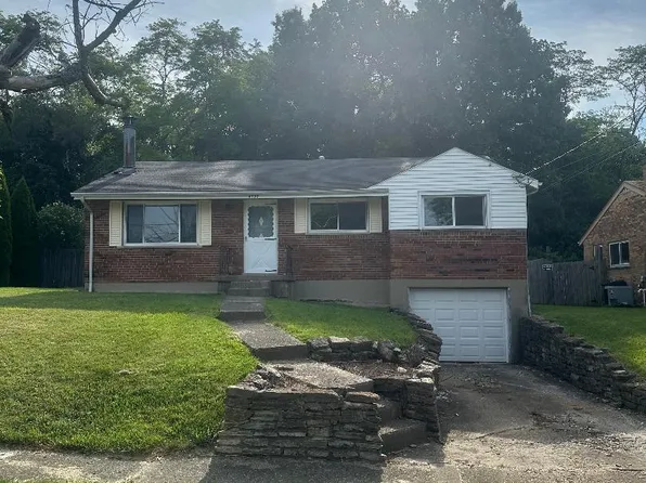 6297 Golfway Dr, Cincinnati, OH 45239