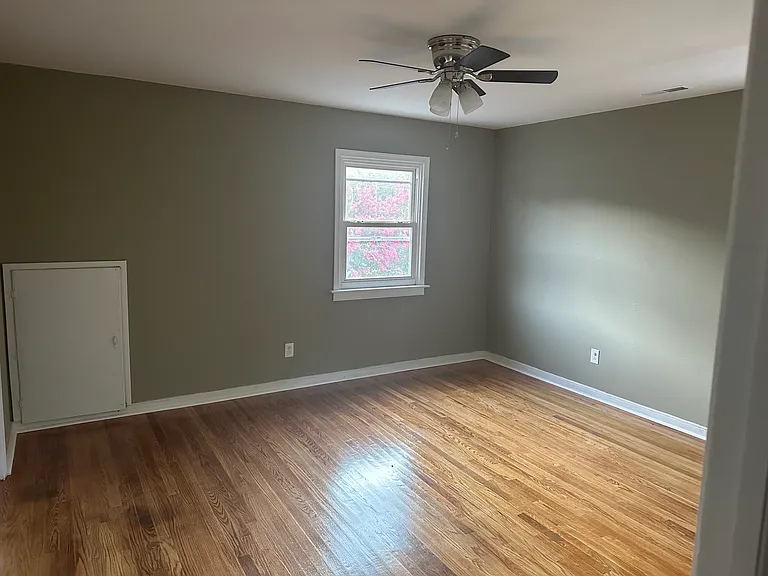 9606 Asbury Ct — Photo 18