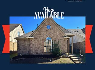 5655 Falling Bark Dr, Memphis, TN 38134