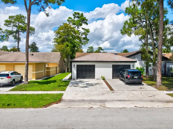1344 Periwinkle Place, Wellington, FL 33414