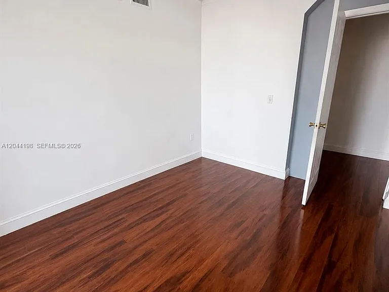 17145 N Bay Rd #4307 — Photo 17