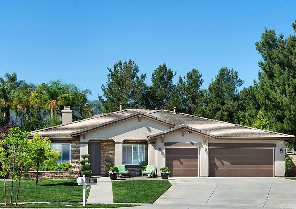 1st image of 1500 Suncountry Cir