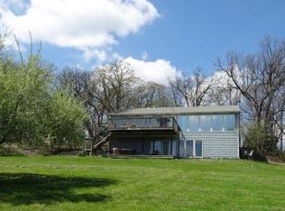 12682 82nd St, Oskaloosa, KS 66066