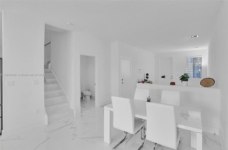 1st image of 10271 NW 72nd St #10271