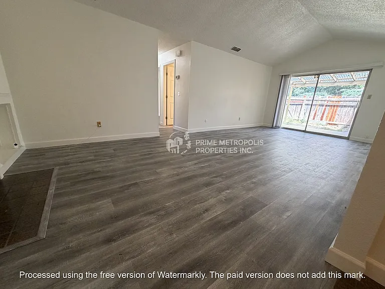 5656 Odea Dr — Photo 6