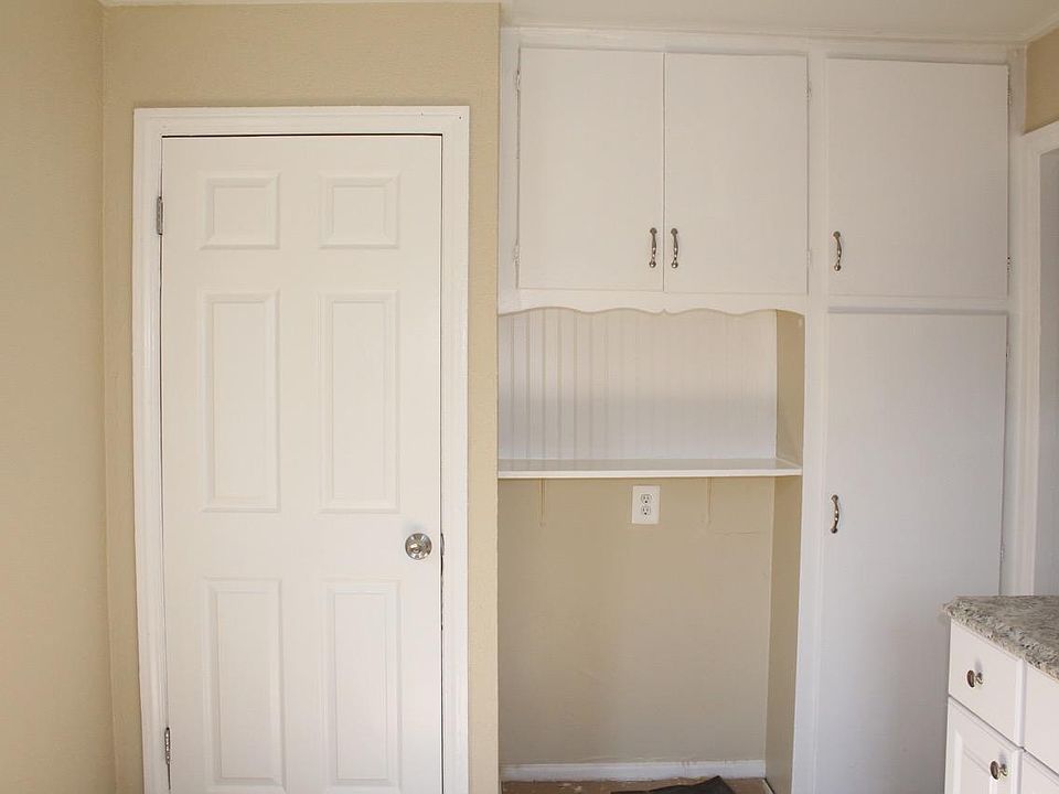 18470 Fenelon St, Detroit, MI 48234 Zillow