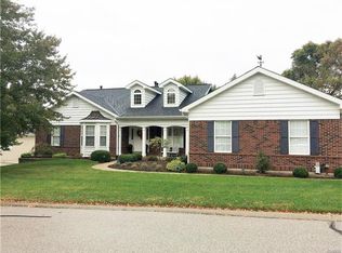 219 Whitmoor Forest Ct, Weldon Spring, MO 63304