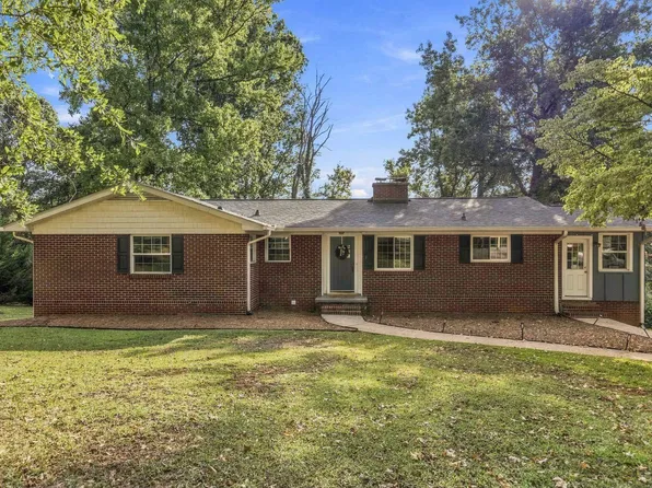 204 Hermitage Rd, Greenville, SC 29615