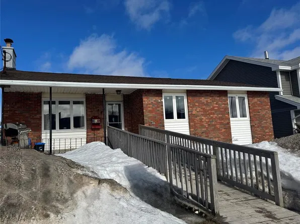 38 Blackler Avenue, St. John's, NL A1E3E7