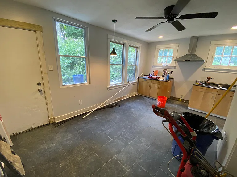 7008 Lemington Ave — Photo 6