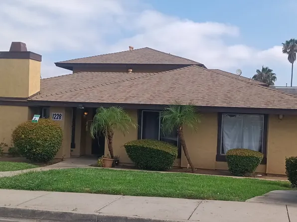1228 Palomar Pl #A, Vista, CA 92084