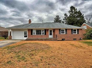 141 N Stephen Pl, Hanover, PA 17331