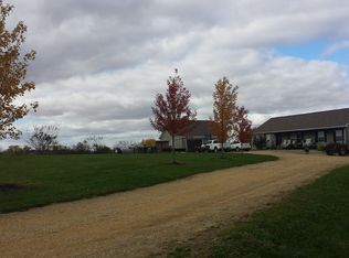 4310 180th St, Clinton, IA 52732