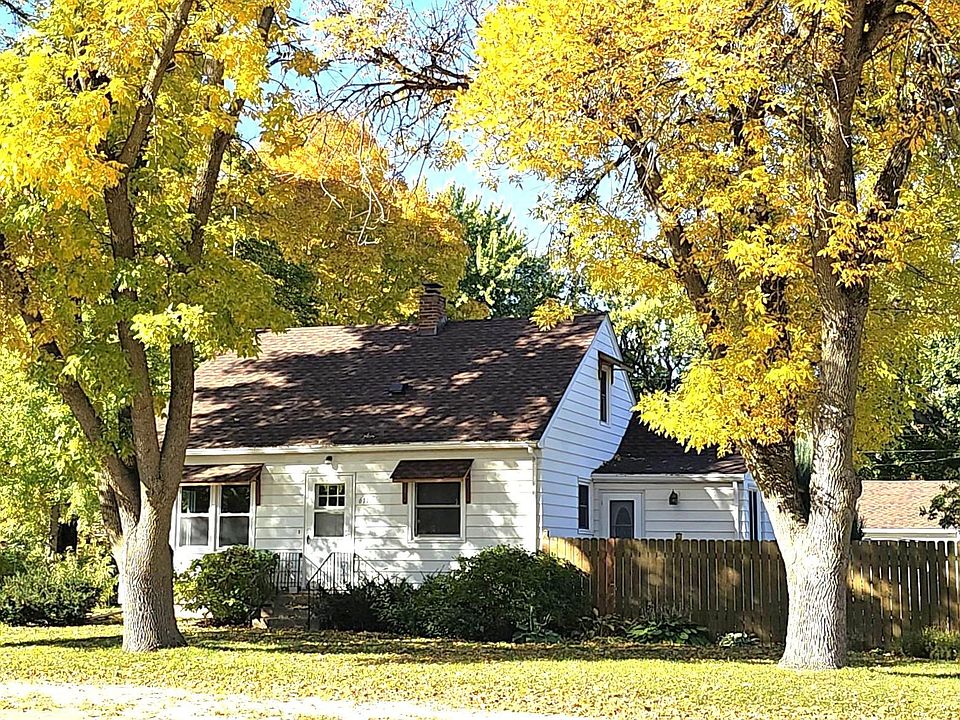 1st image of 611 Central Ave