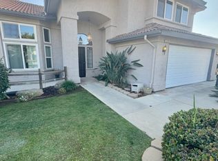 2142-2142 Sample Ave, Clovis, CA 93611