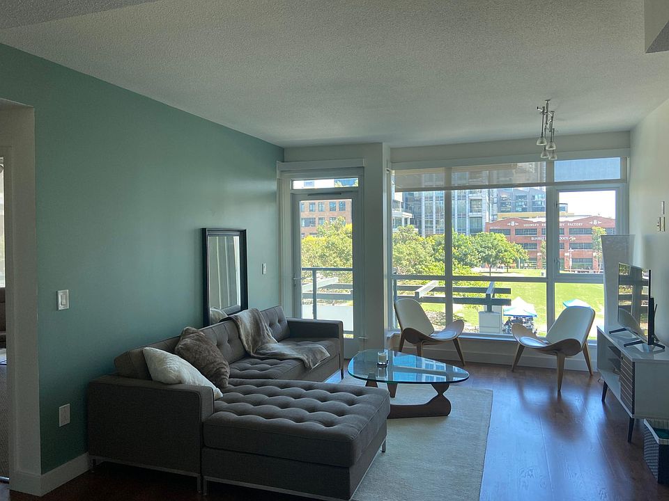 1st image of 325 7th Ave Unit 302