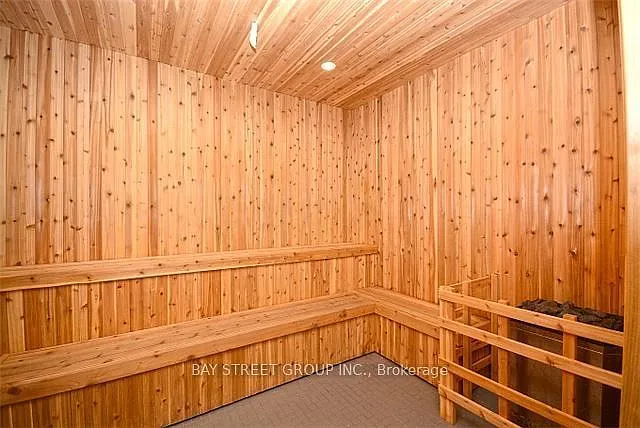 510 Curran Pl #1503 — Photo 11