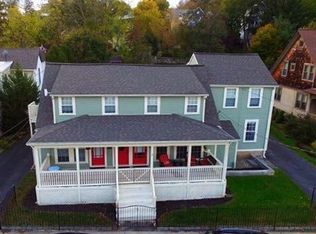 5 Pearl St #2, Mystic, CT 06355