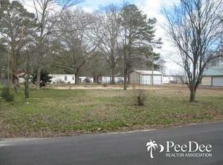 935 Hicks Dr, Darlington, SC 29501