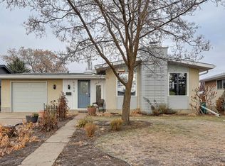 6704 94th Ave NW, Edmonton, AB T6B 0X9