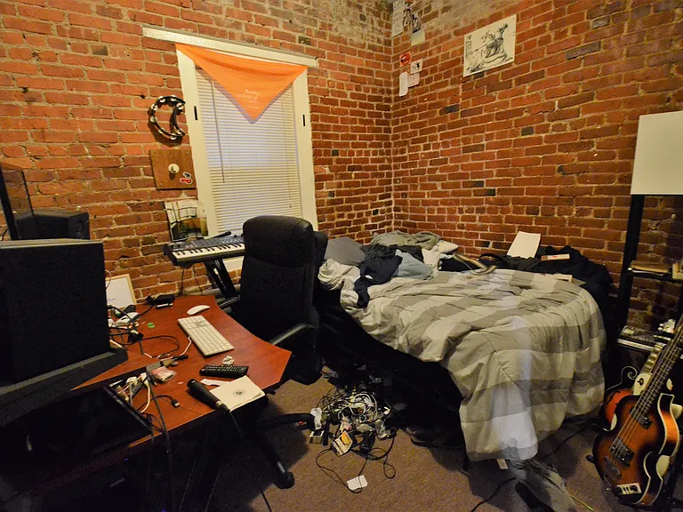 24 Hemenway St #1 — Photo 35