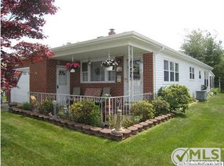 957 Jamaica Blvd, Toms River, NJ 08757
