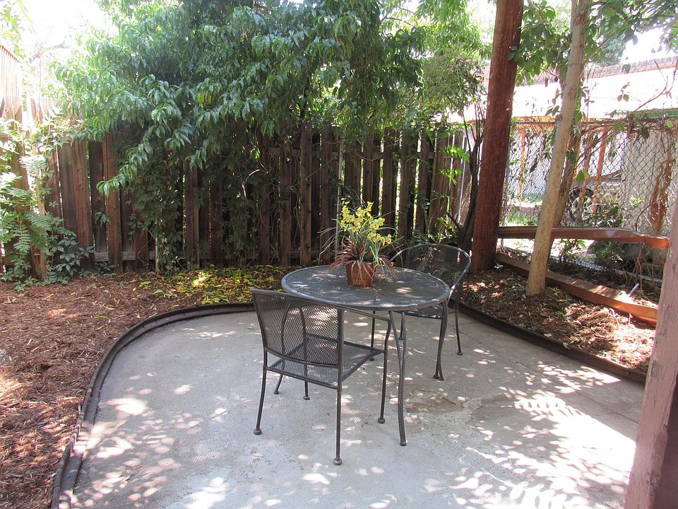 2nd image of 3114 Umatilla St #B