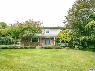 23 Pond View Dr, Muttontown, NY 11791