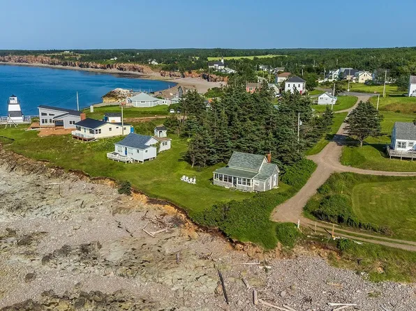 3 Gordon Rd, Margaretsville, NS B0S 1N0