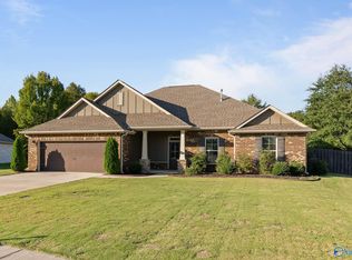 18233 Merlin Dr, Athens, AL 35613