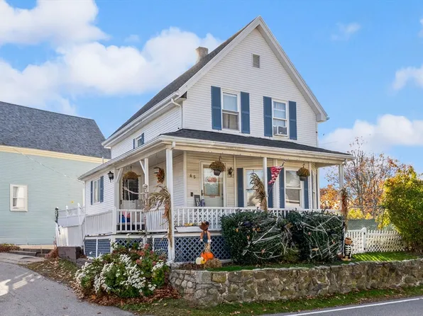 65 Poplar St, Gloucester, MA 01930