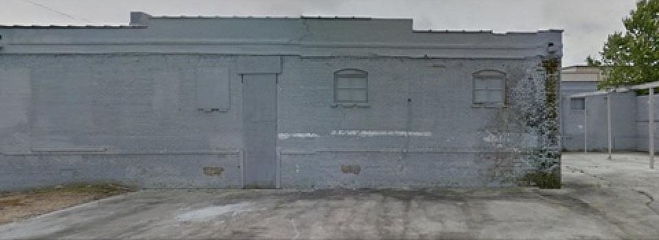 2nd image of 875 Barthes St