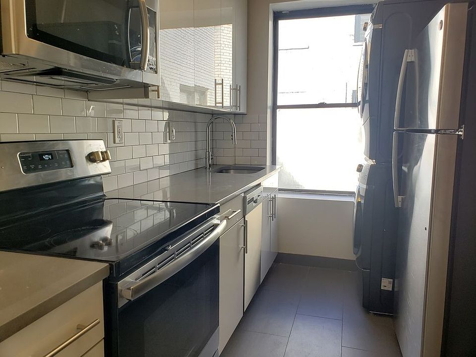 1st image of 517 W 113th St #8T0