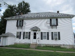 12 Youngs Ave, West Warwick, RI 02893