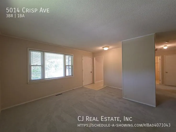 3 bed, 832 sqft, $1,150 — Photo 2