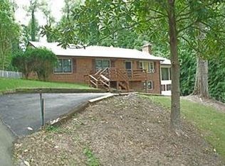4641 Melody Rd, North Chesterfield, VA 23234