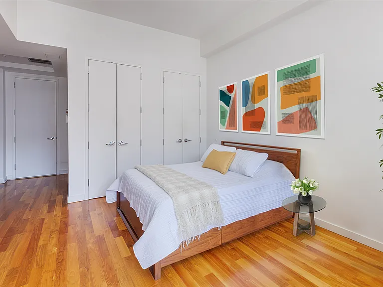 161 N 4th St #2D — Photo 8