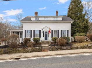 422 North Rd, Scituate, RI 02831