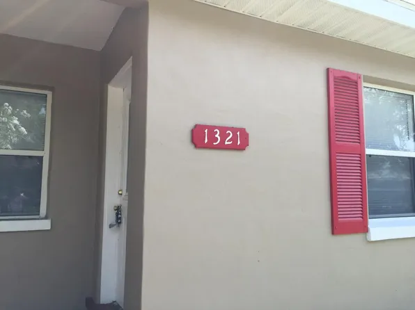 1321 Overlea St, Clearwater, FL 33755