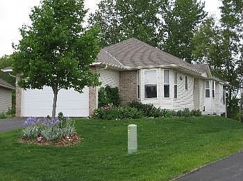 1st image of 304 Blue Heron Ln