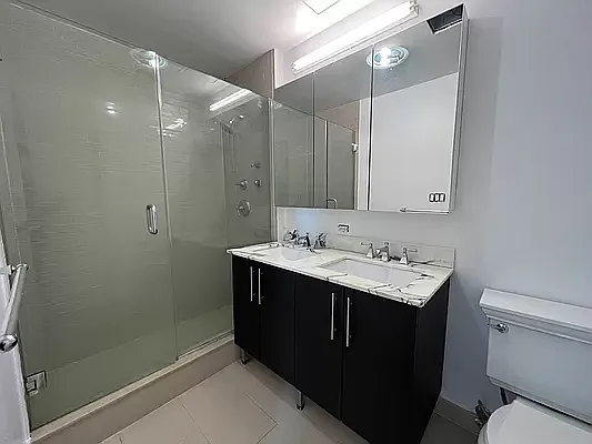 Rented by Contact Realty | media 19