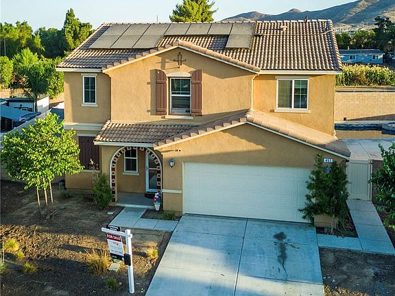 2nd image of 457 Cimarron Dr