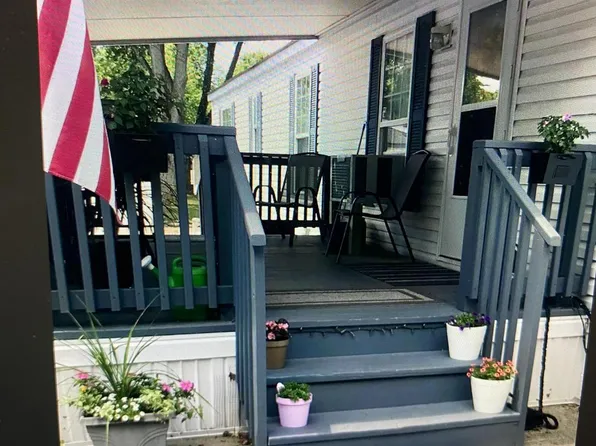 12 South Dr, East Windsor, NJ 08520