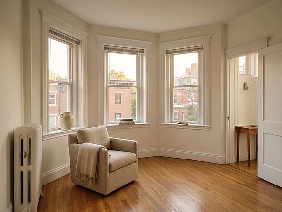 5th image of 45 Strathmore Rd #33