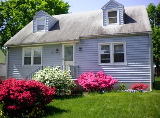 233 Barnsley Ave, Morrisville, PA 19067
