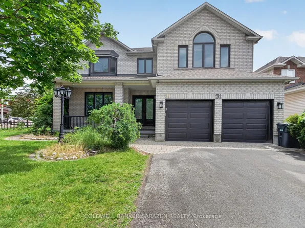 31 Fanterra Way, Ottawa, ON K1T 3Y7