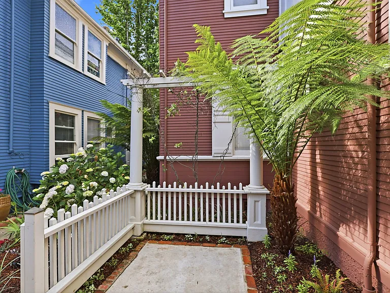 510 Lincoln St #3 — Photo 5