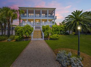 2818 Palmetto Blvd, Edisto Island, SC 29438